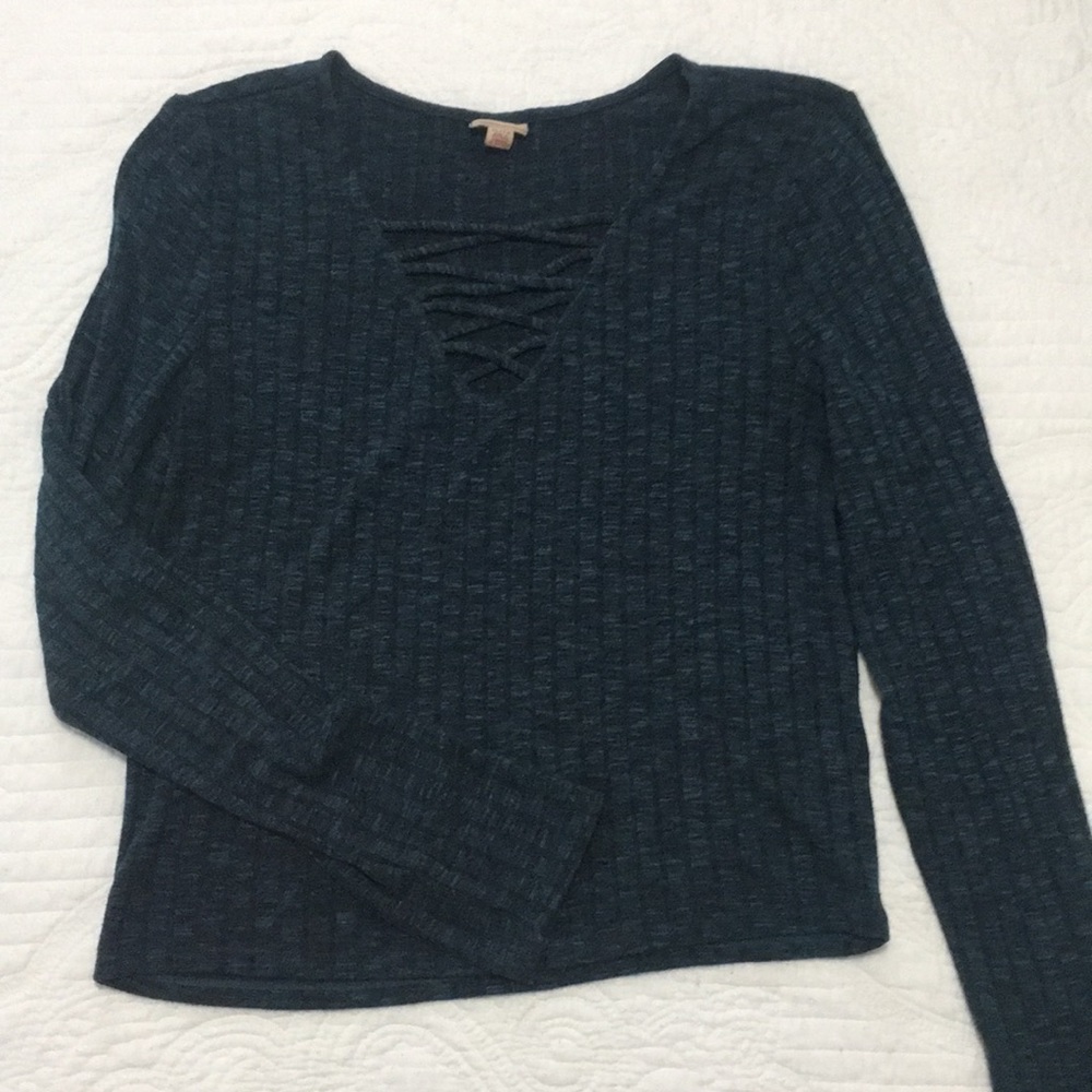 Charlotte Russe long sleeve top